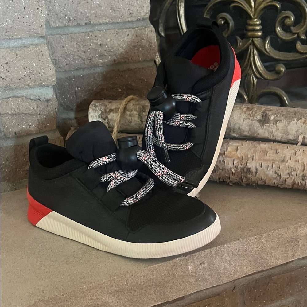 Sorel Black and Red Sneakers